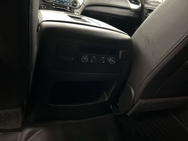 Used 2017 Chevrolet Tahoe LT w/ Luxury Package AWD/4WD image 26