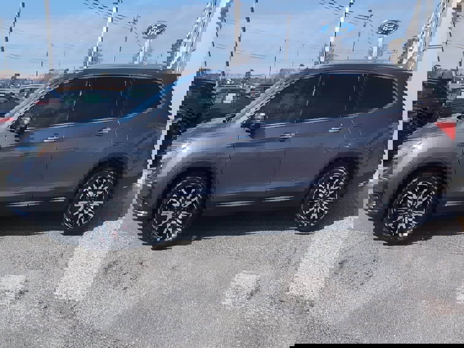 Used 2019 Honda Pilot Elite image 1