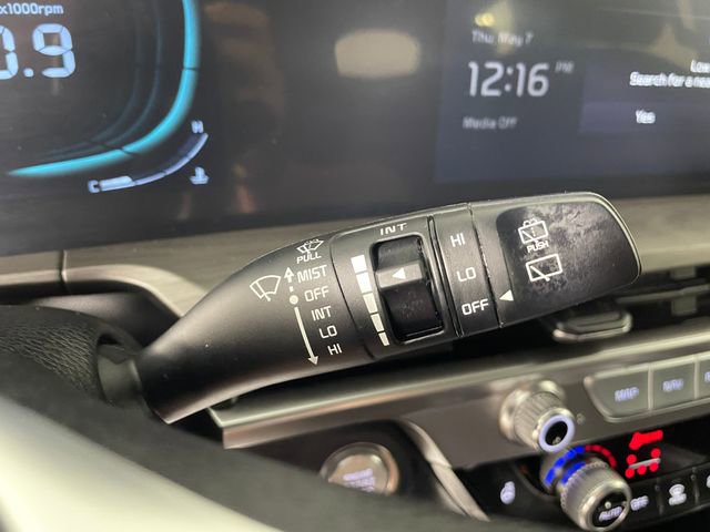 Certified 2025 Kia Telluride AWD image 12