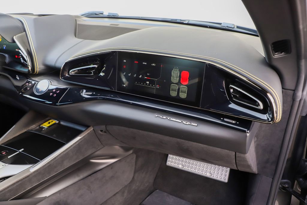 Certified 2025 Ferrari Purosangue image 37