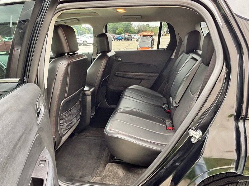 Used 2017 GMC Terrain SLT w/ Open Road Package AWD/4WD image 16