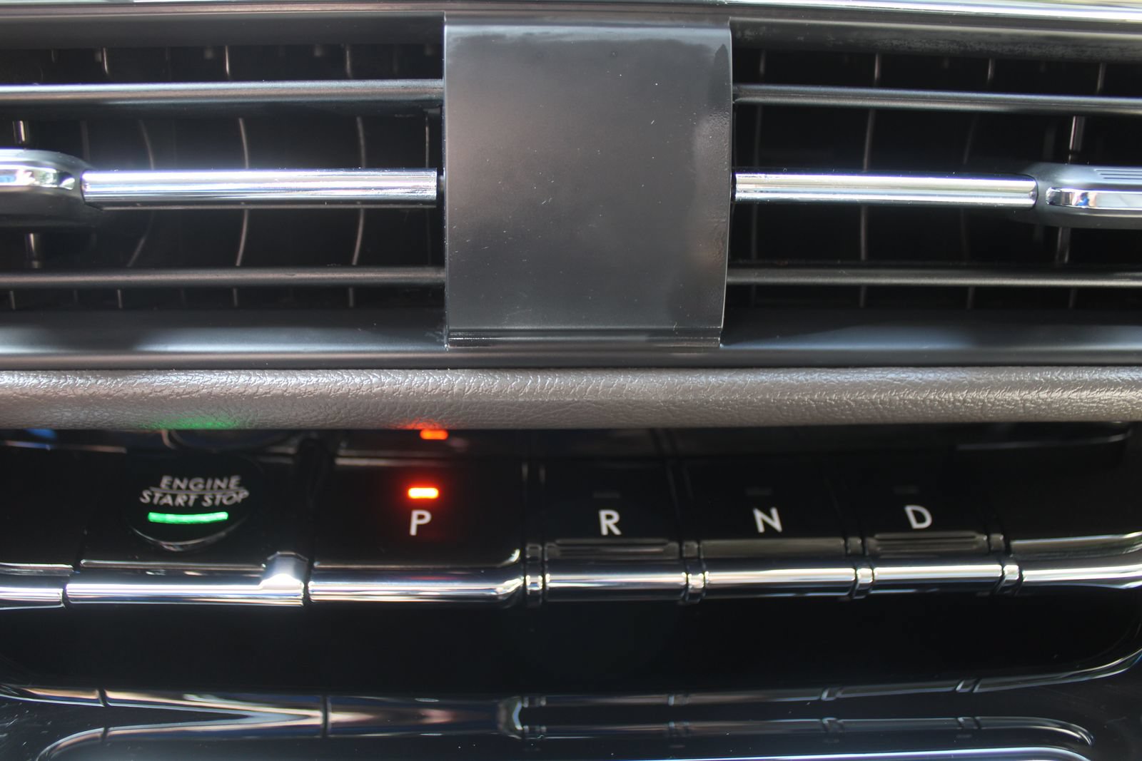 Used 2023 Lincoln Corsair FWD w/ Equipment Group 101A image 37