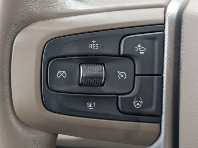 Used 2023 GMC Yukon XL Denali w/ Denali Reserve Package image 30