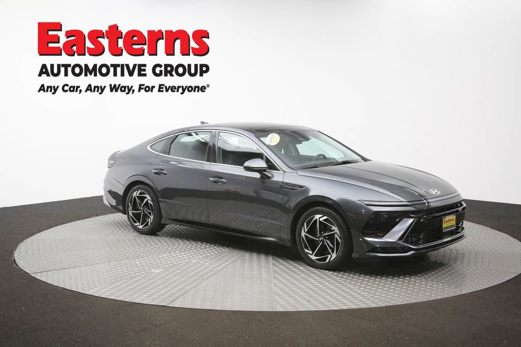Used 2024 Hyundai Sonata SEL w/ Convenience Package FWD image 51