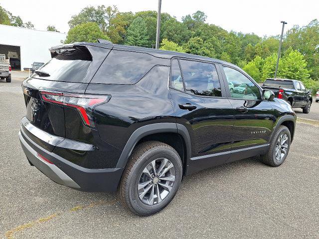 New 2026 Chevrolet Equinox LT w/ Convenience Package II image 4