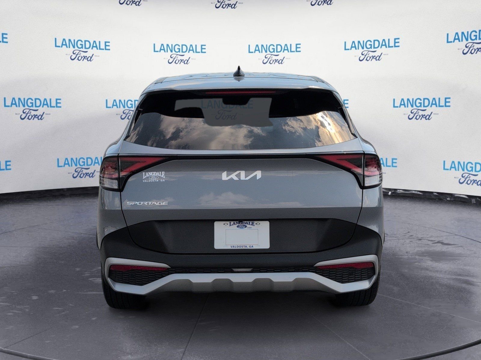 Used 2023 Kia Sportage EX image 8