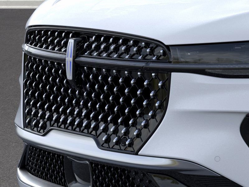 New 2026 Lincoln Nautilus Reserve image 17