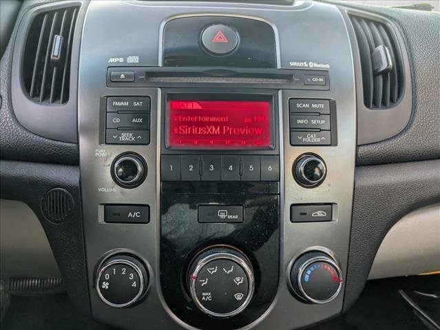 Used 2013 Kia Forte EX image 13