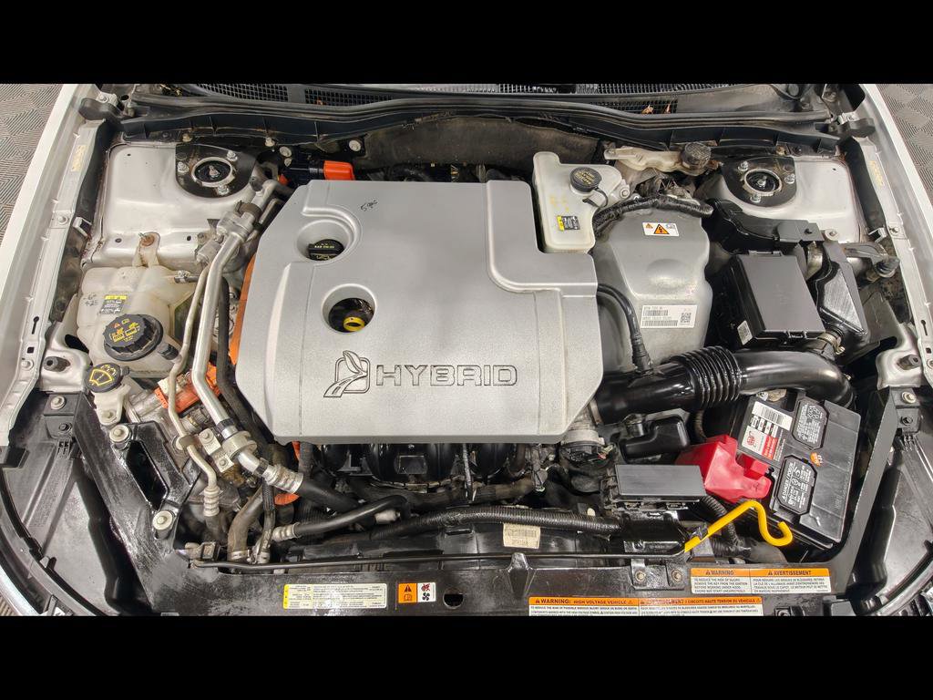 Used 2011 Lincoln MKZ Hybrid image 32