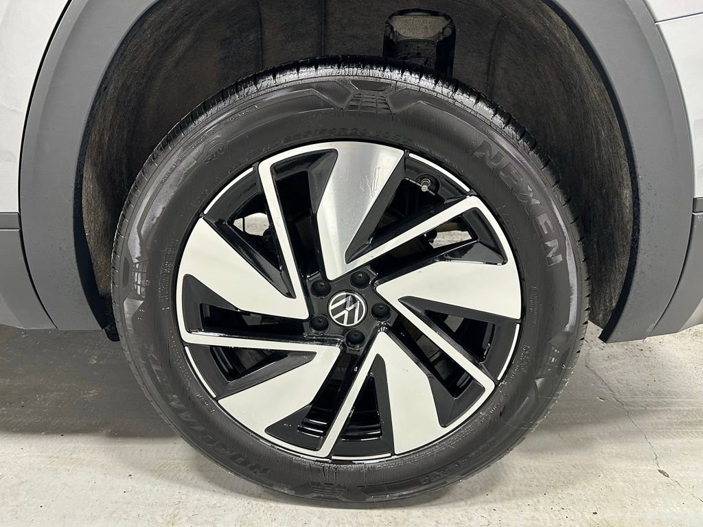 Used 2025 Volkswagen Atlas SE AWD/4WD image 68