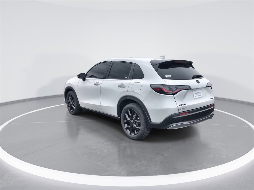 Used 2025 Honda HR-V Sport image 6