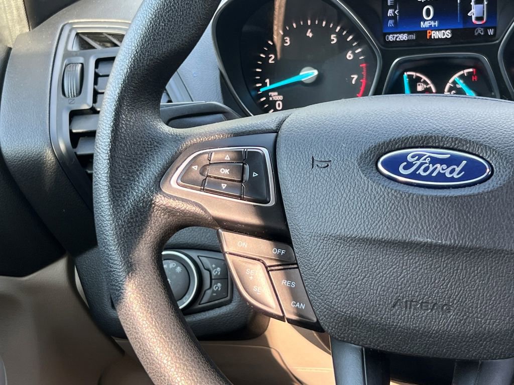 Certified 2019 Ford Escape SE FWD image 24