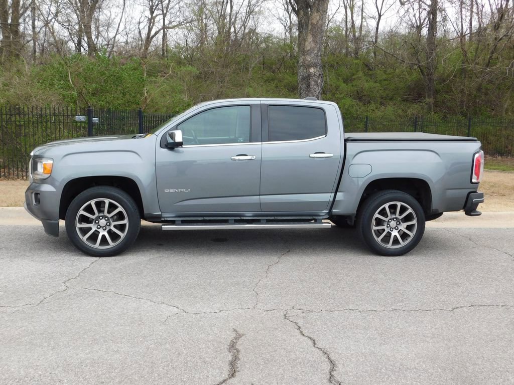 Used 2019 GMC Canyon Denali image 2