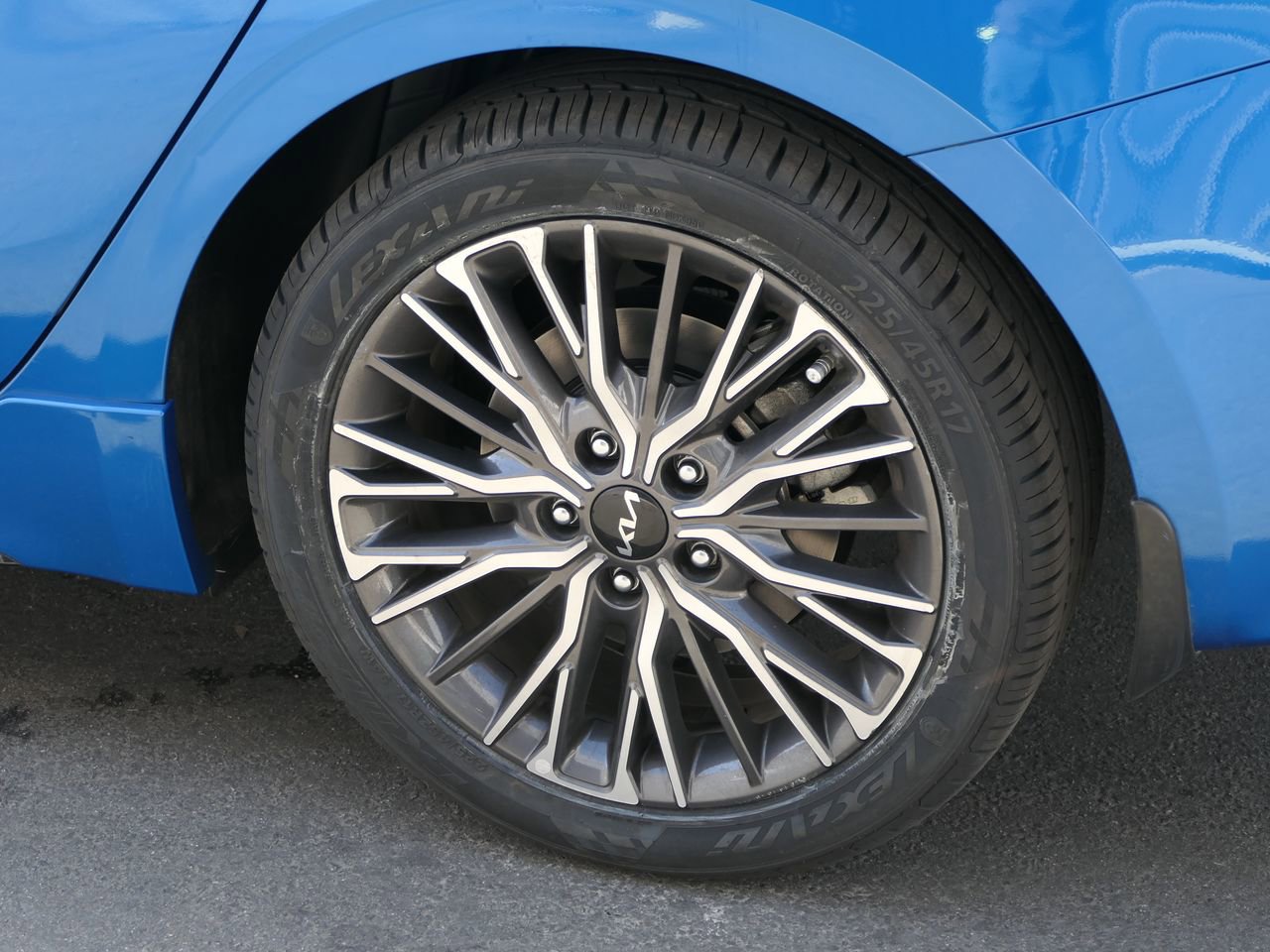 Used 2022 Kia Forte GT-Line w/ GT-Line Premium Package image 10