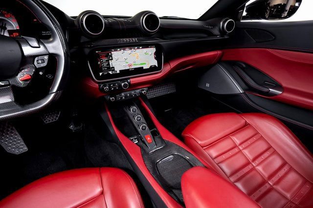 Certified 2020 Ferrari Portofino image 31