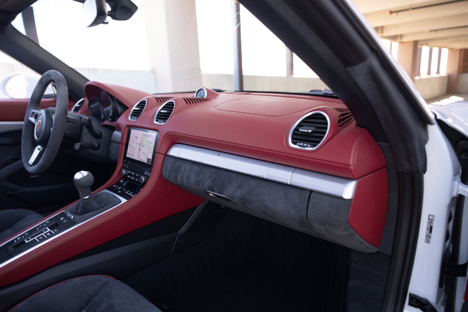 Used 2020 Porsche 718 Boxster Spyder RWD image 68
