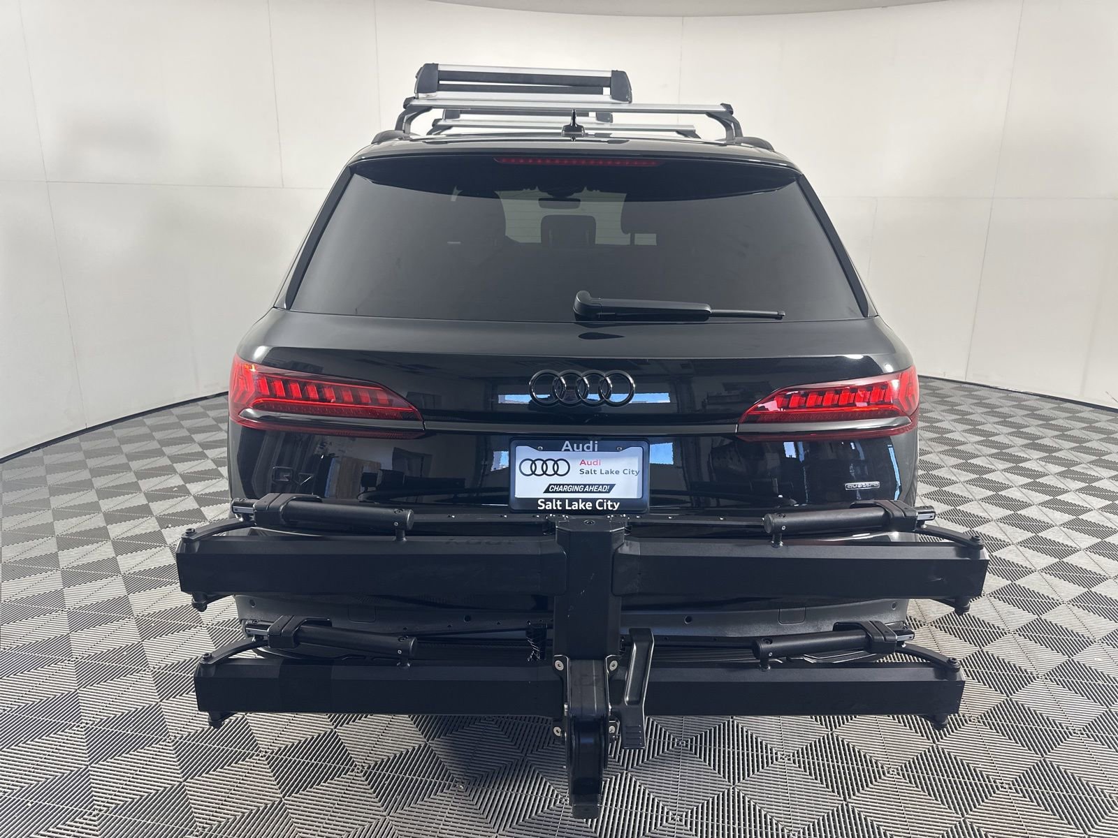 Used 2023 Audi Q7 3.0T Premium Plus w/ Premium Plus Package image 4