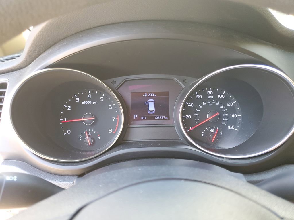 Used 2020 Kia Sedona LX FWD image 27