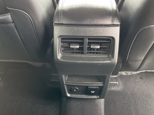 Used 2024 Ford Edge SEL w/ Convenience Package AWD/4WD image 32