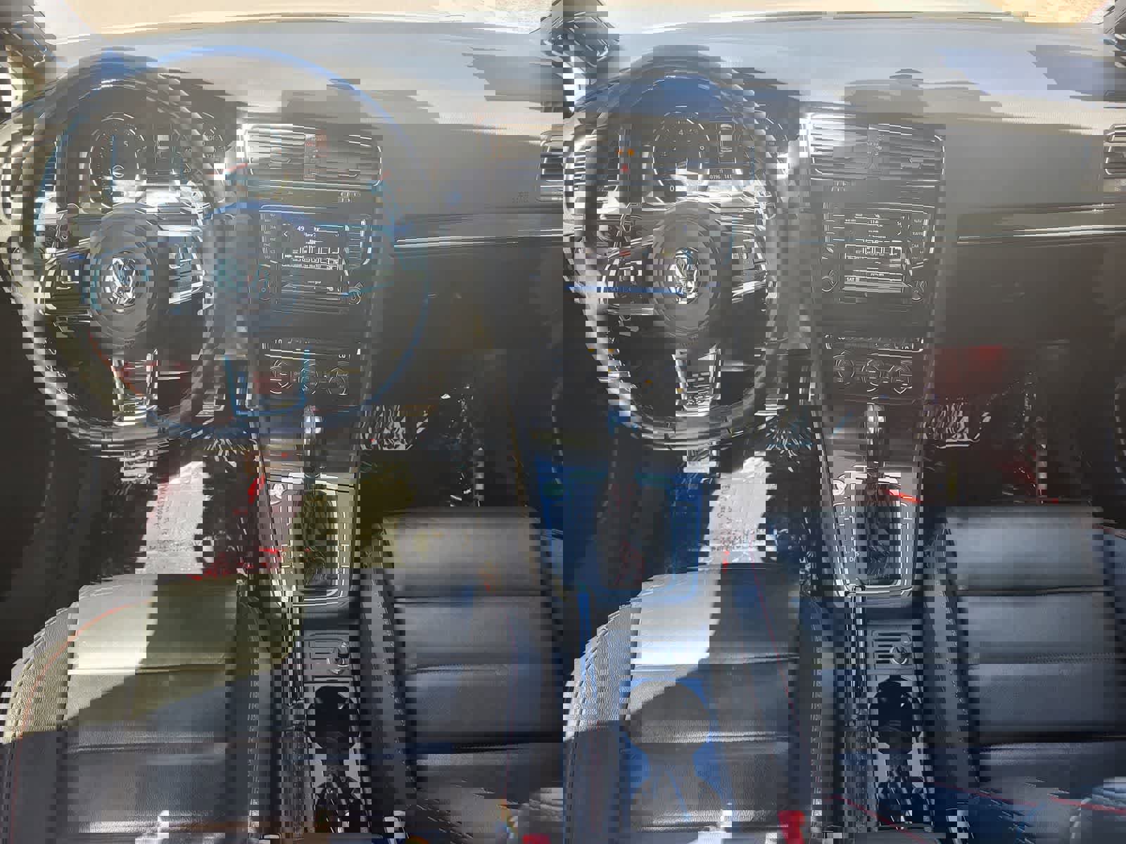 Used 2015 Volkswagen GTI Autobahn image 25