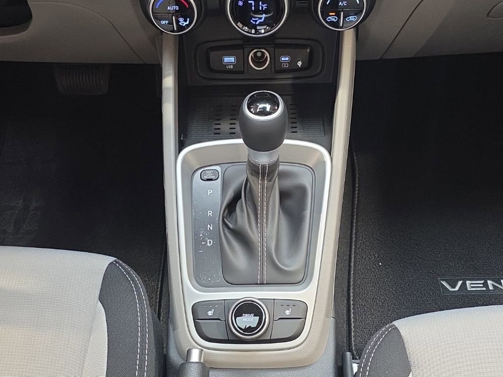 New 2026 Hyundai Venue SEL image 22