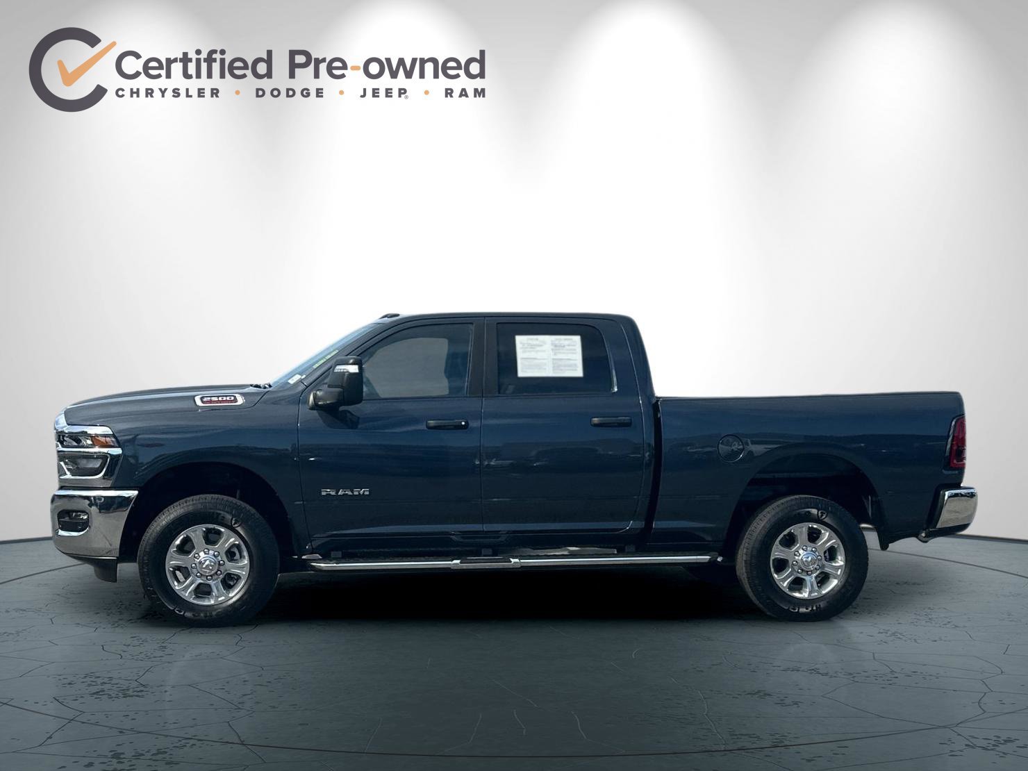 Used 2025 RAM 2500 Big Horn AWD/4WD image 7
