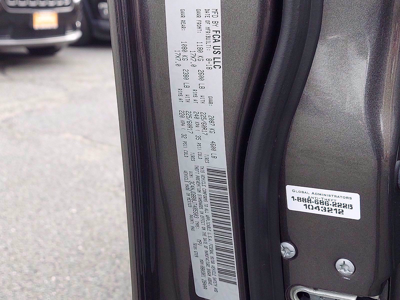 Used 2018 Jeep Compass Latitude w/ Safe & Security Group image 26