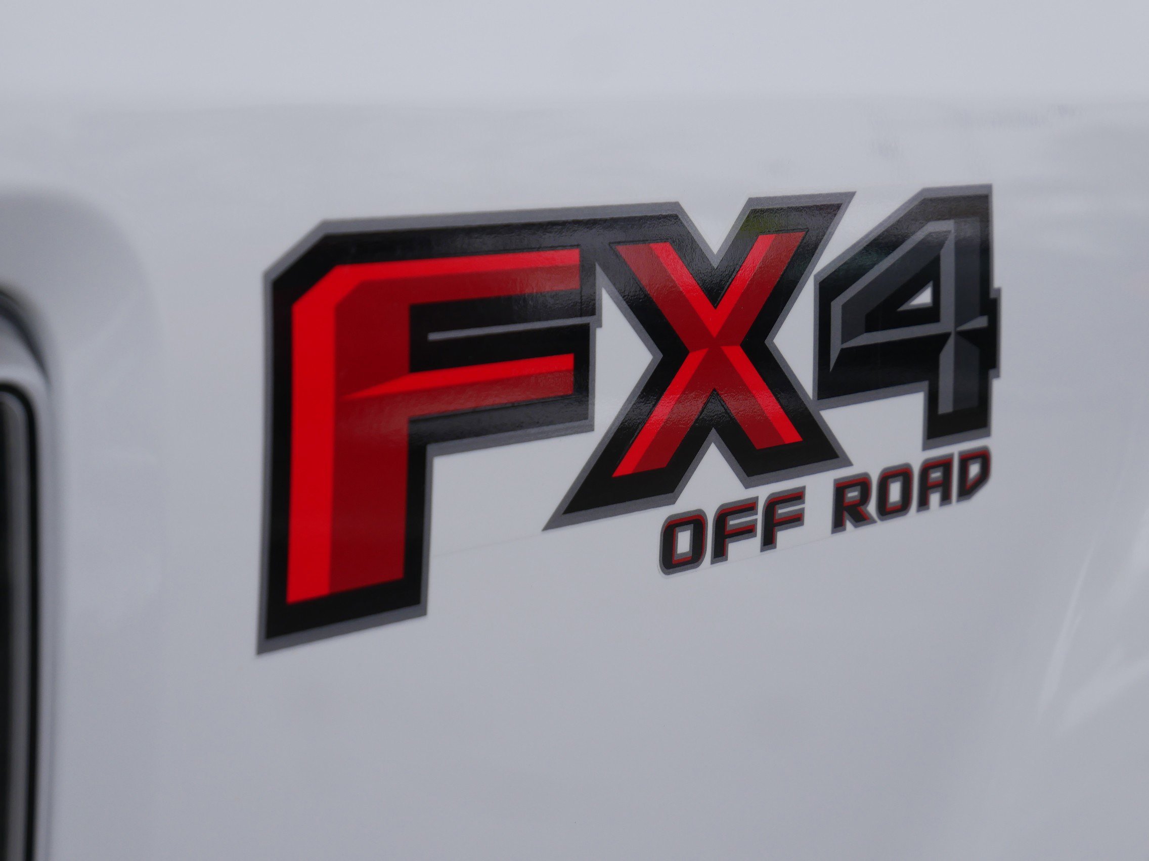 Used 2020 Ford F350 Lariat image 5