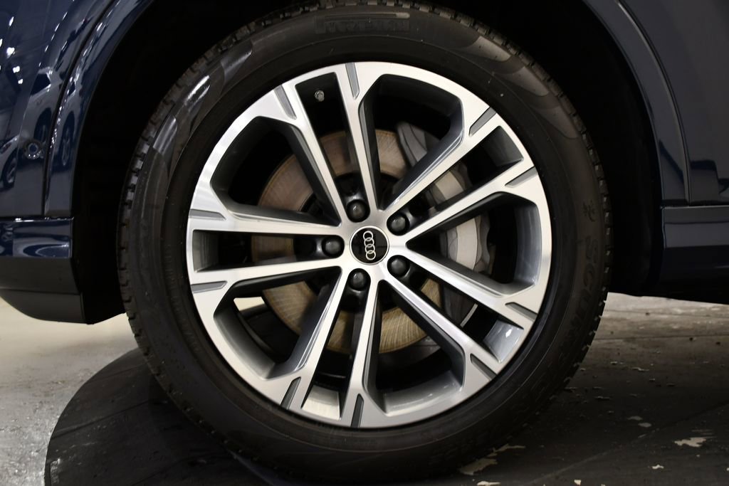 New 2026 Audi Q7 2.0T Premium image 13
