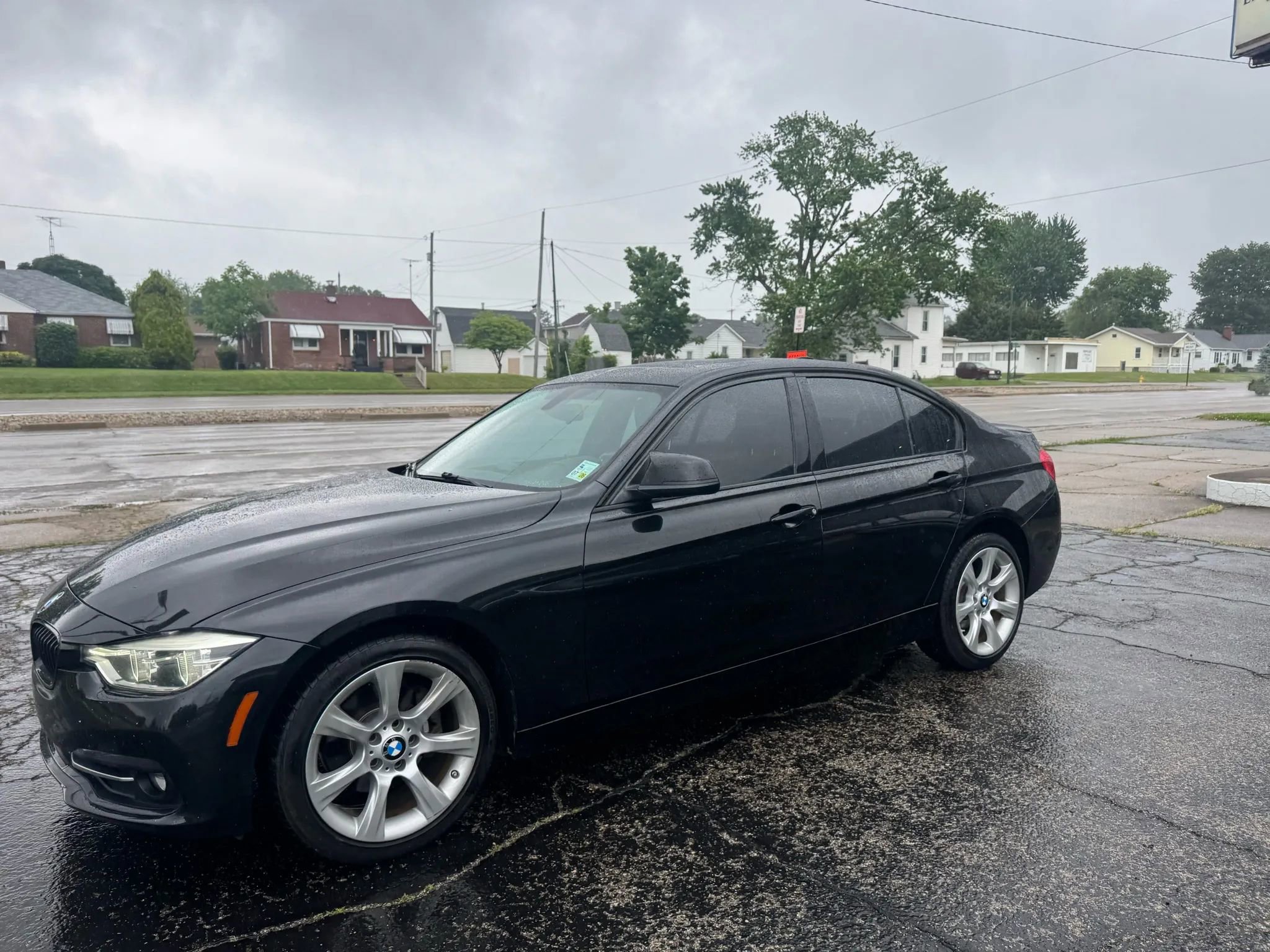Used 2016 BMW 328i Sedan image 3