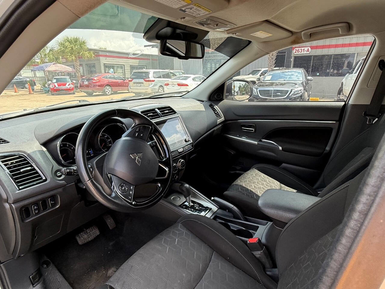 Used 2020 Mitsubishi Outlander Sport SE FWD image 10