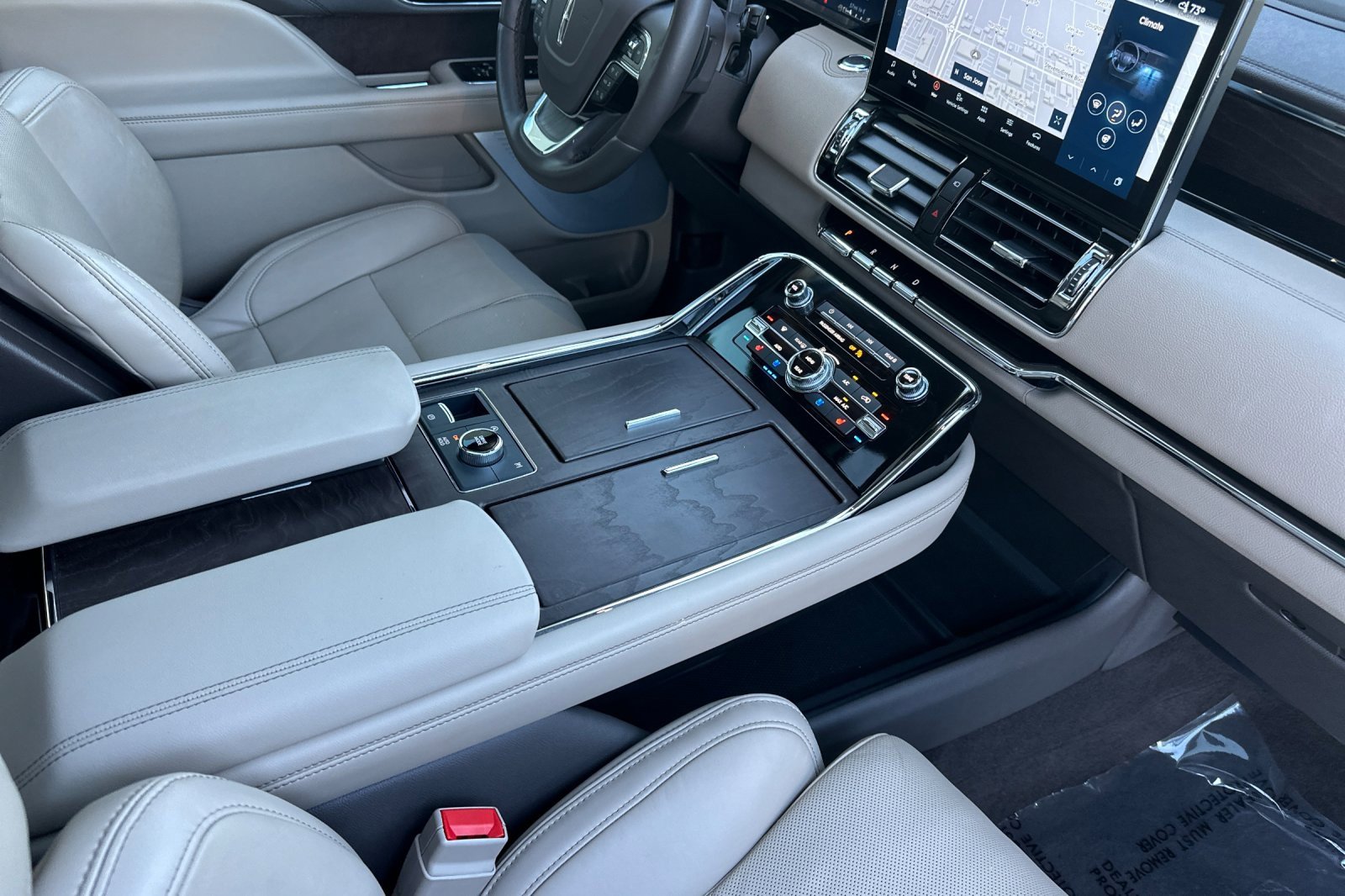 Certified 2024 Lincoln Navigator Reserve image 17