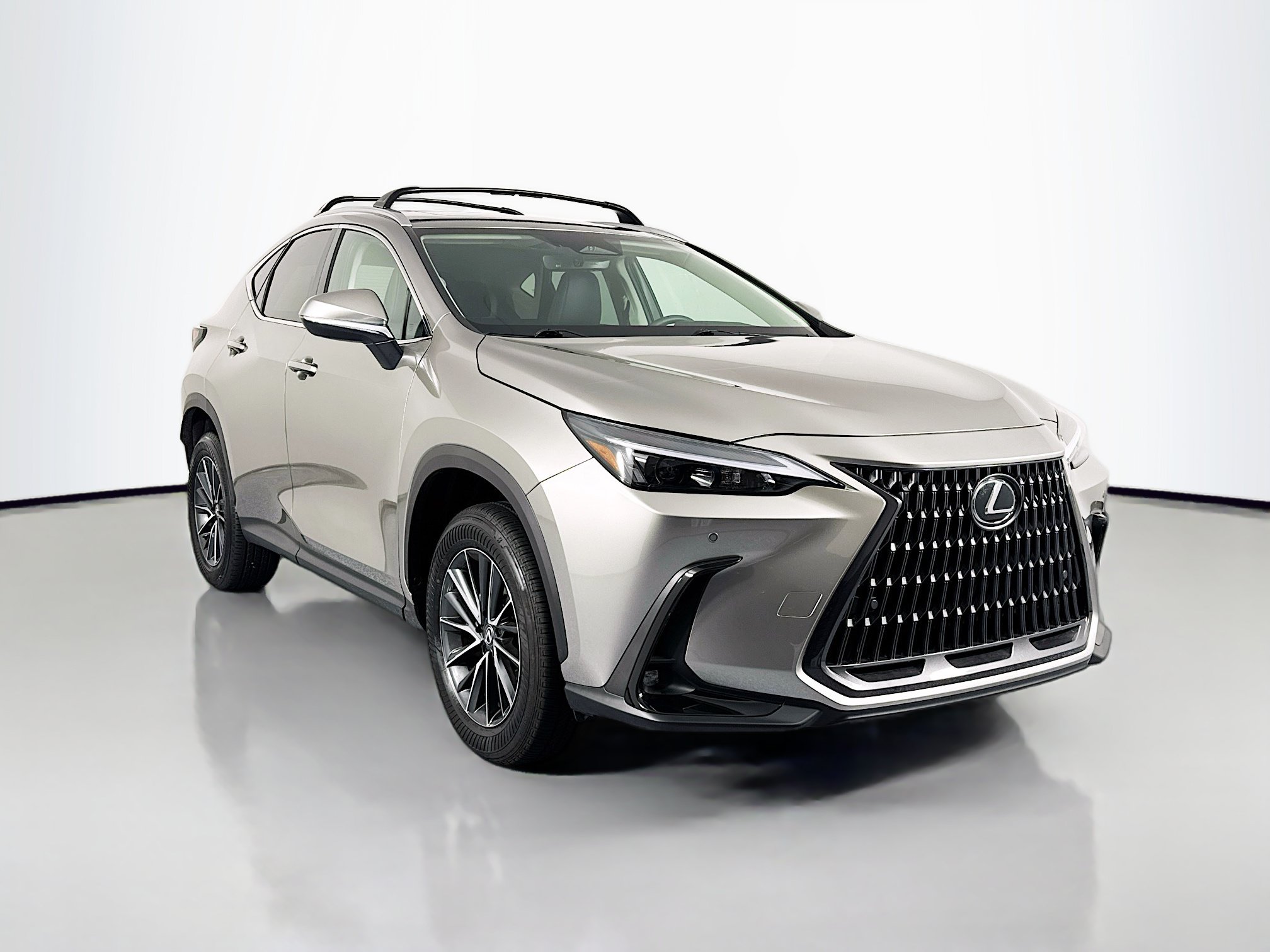 Used 2025 Lexus NX 250 FWD w/ Cold Area Package image 3