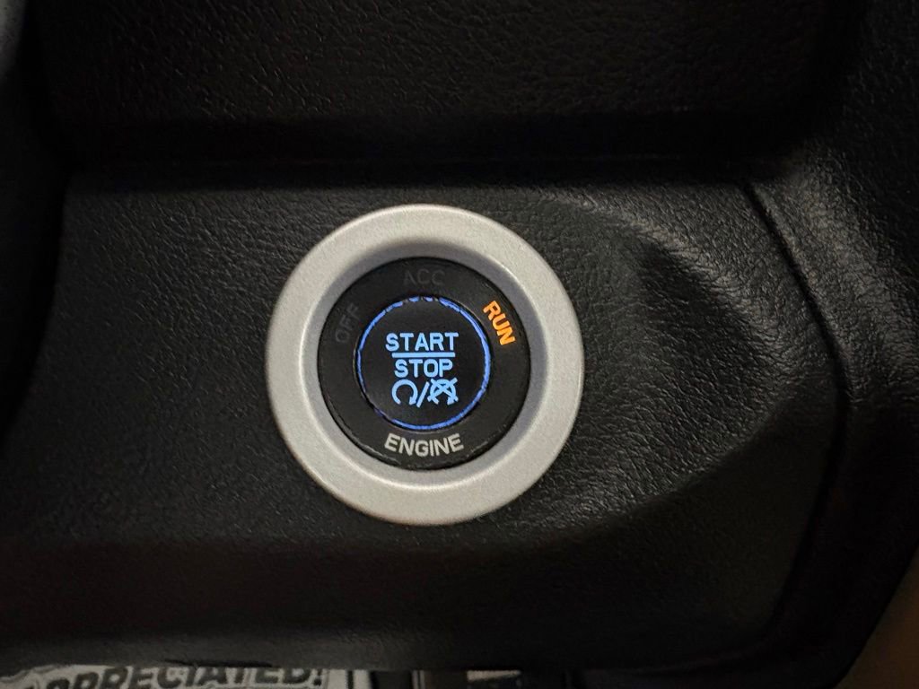 Used 2015 RAM 3500 Laramie AWD/4WD image 32