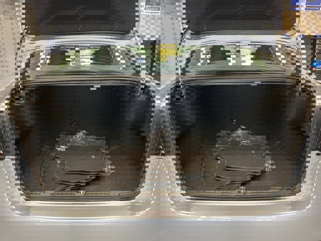 Certified 2025 Subaru Legacy image 31