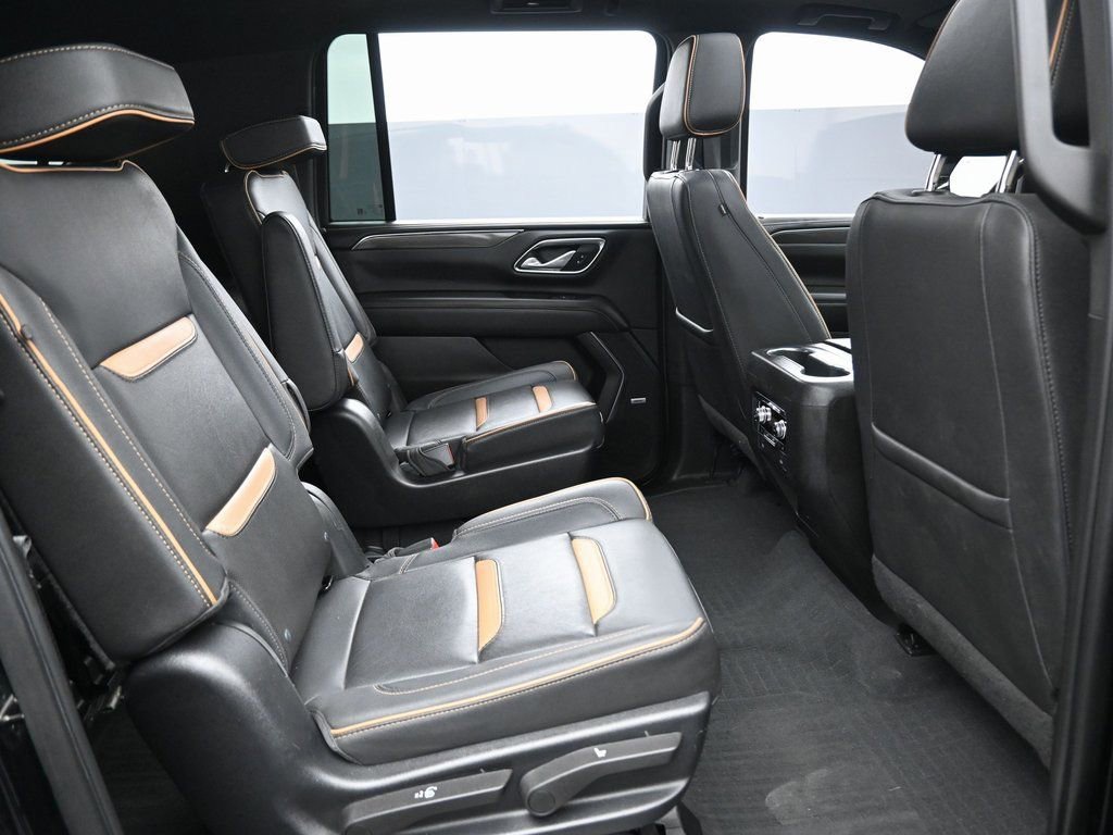 Used 2023 GMC Yukon XL AT4 w/ AT4 Premium Package image 32