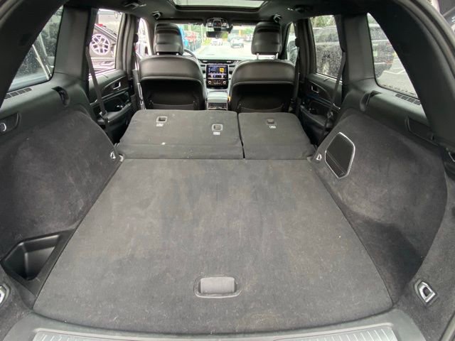 Used 2024 Jeep Grand Cherokee Overland w/ Adv Protech Group III image 29