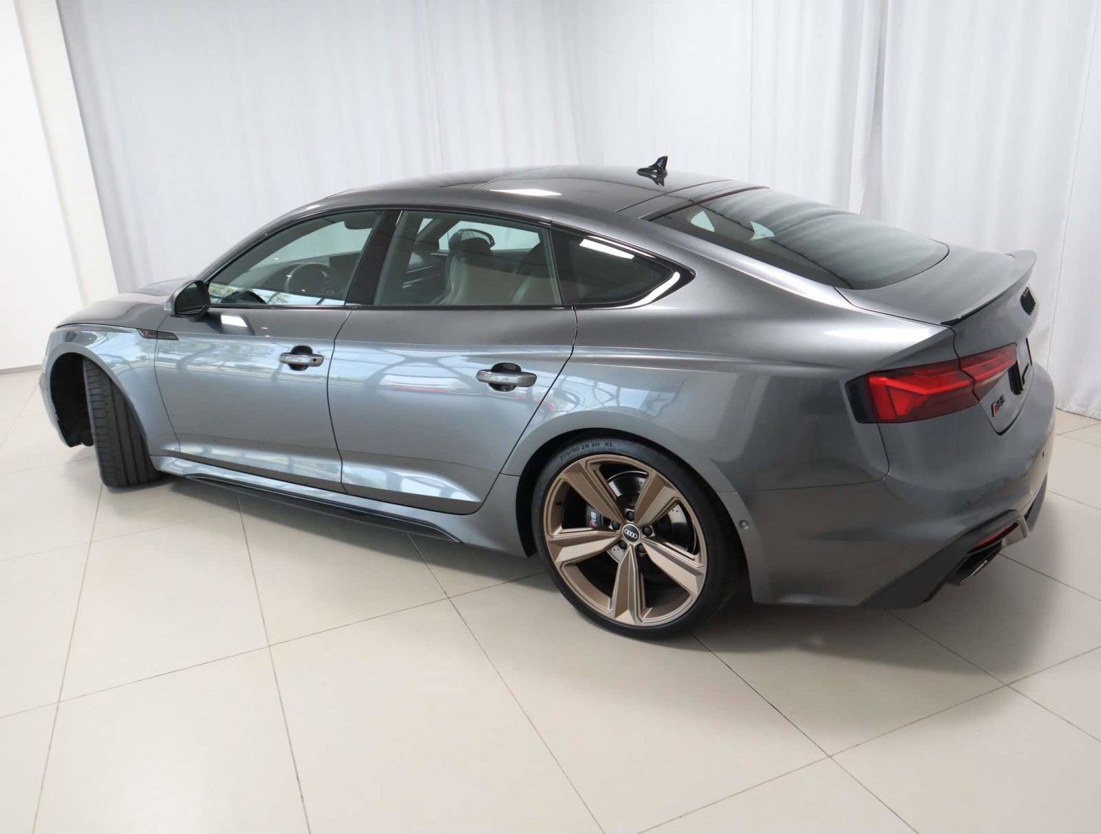 Used 2022 Audi RS 5 Sportback AWD/4WD video 3