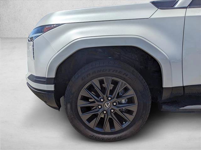 Used 2024 Lexus GX 550 w/ Cold Area Package AWD/4WD image 24