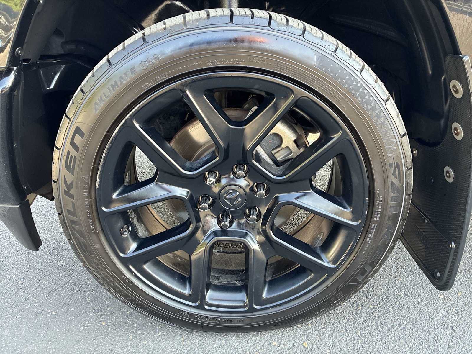 Used 2019 RAM 1500 Sport w/ Level 2 Equipment Group AWD/4WD image 18