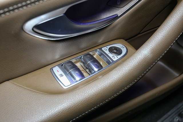 Used 2017 Mercedes-Benz E 300 4MATIC image 34