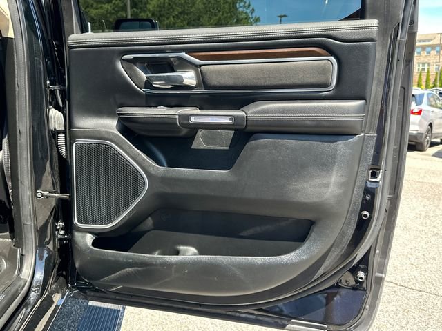 Used 2021 RAM 1500 Laramie AWD/4WD image 16