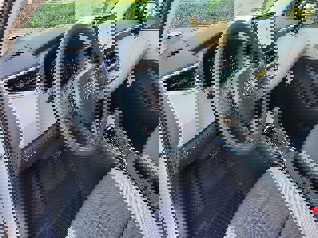 New 2026 Toyota Corolla LE image 15