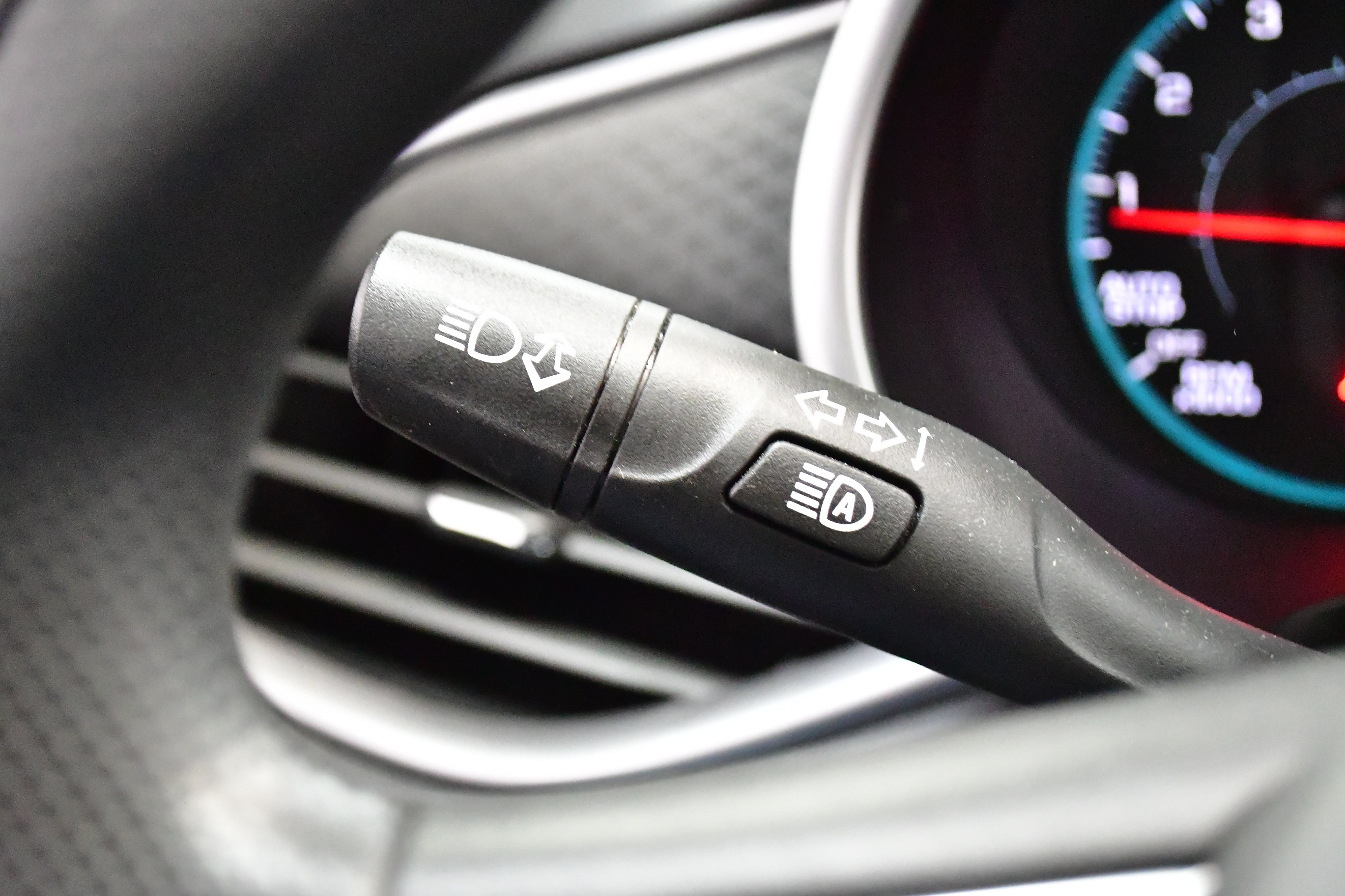 Used 2024 Chevrolet Malibu LT image 20