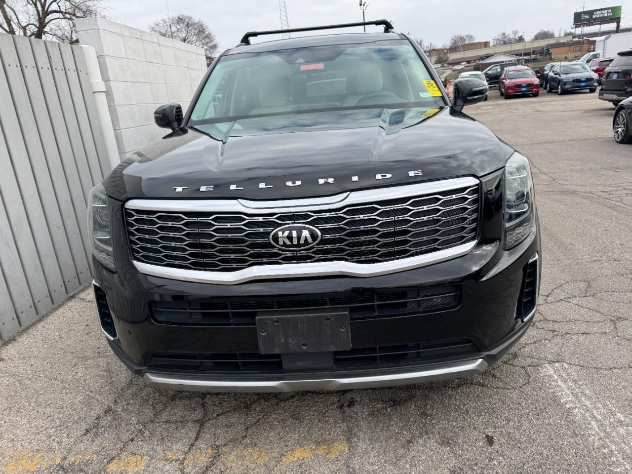 Used 2020 Kia Telluride S image 2