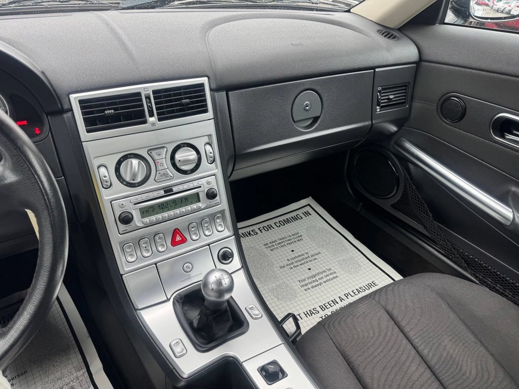 Used 2007 Chrysler Crossfire Convertible RWD image 31
