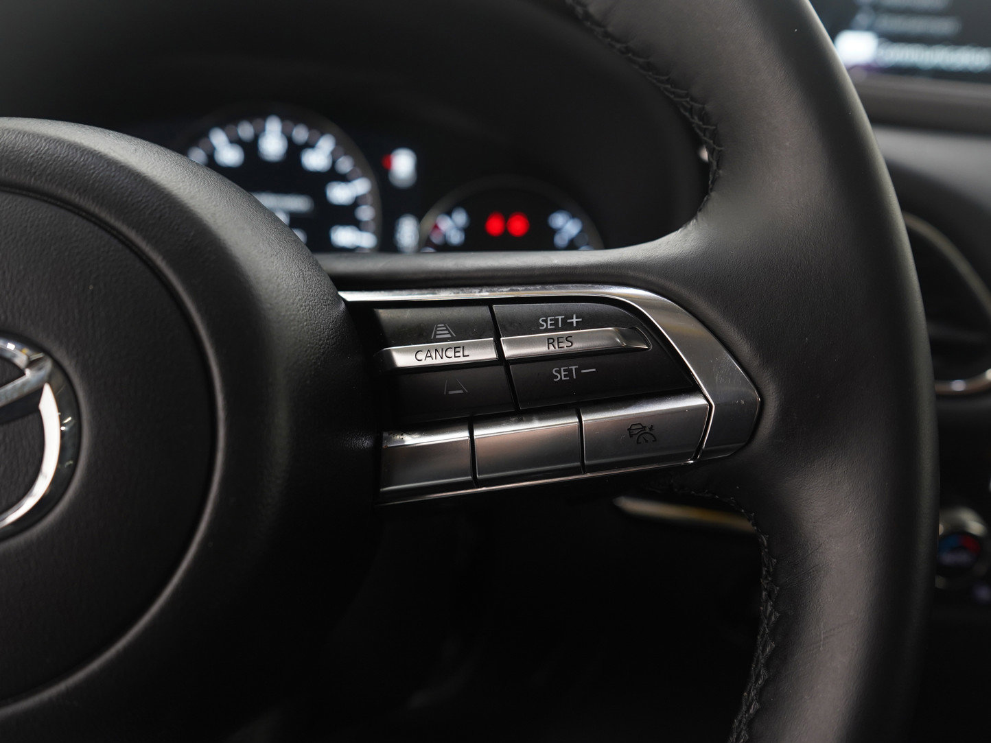 Used 2023 MAZDA CX-30 AWD 2.5 S w/ Premium Package image 28