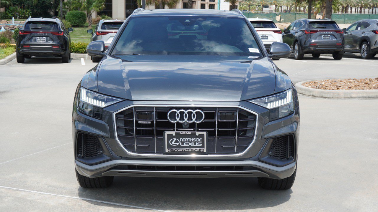 Used 2021 Audi Q8 Premium Plus w/ Premium Plus Package AWD/4WD image 3