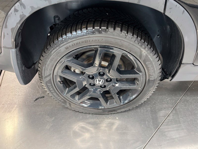 Used 2024 Honda Passport Black Edition image 10