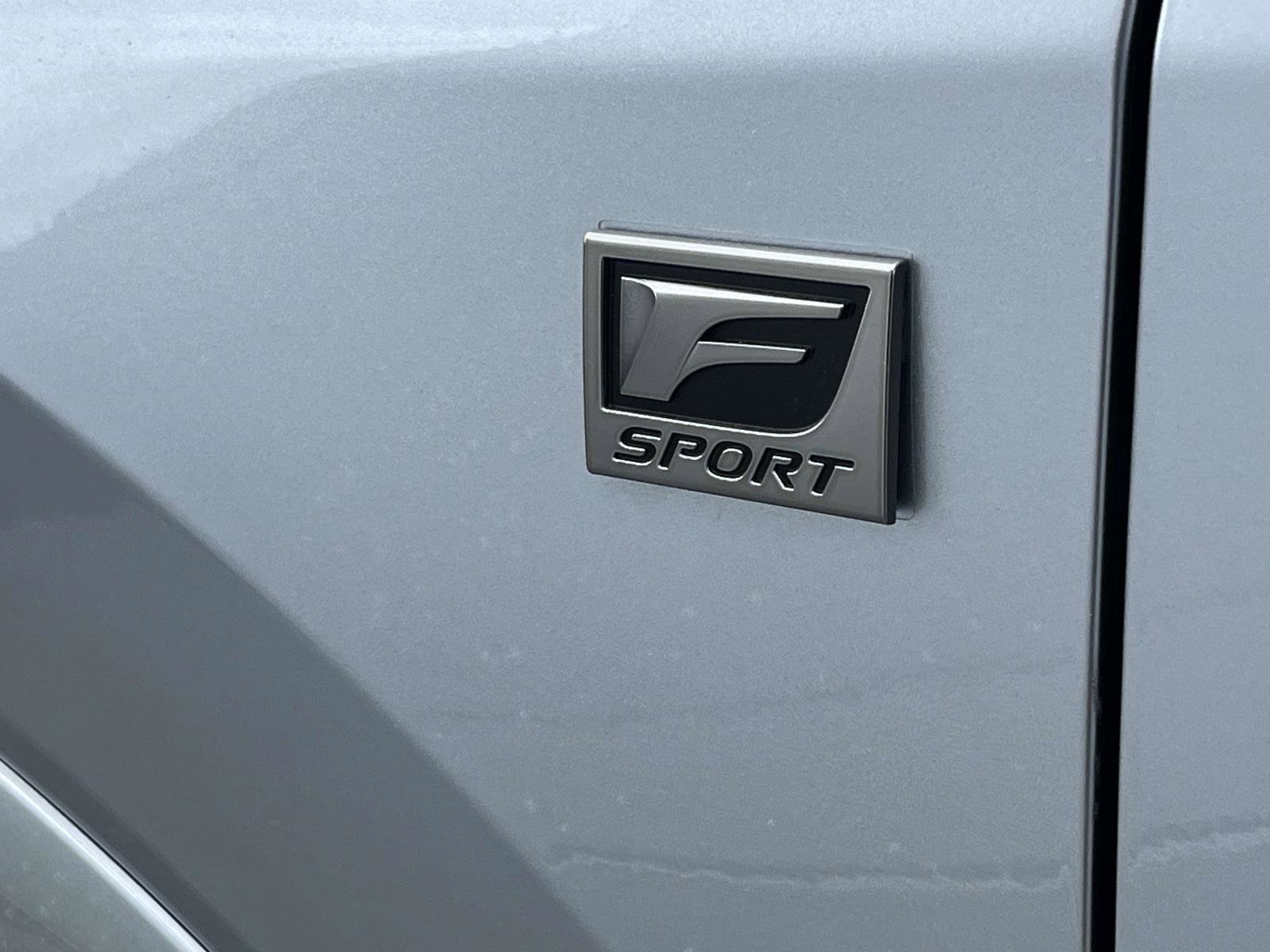 Used 2025 Lexus RX 500h F Sport w/ Convenience Package image 9